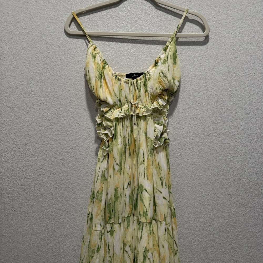 Lulus Green and white floral maxi dress with ruffles and straps size XS